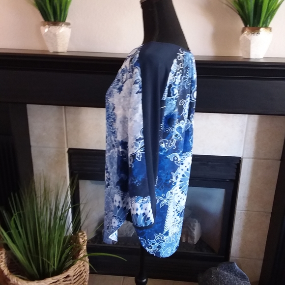 CHICO'S Ladies Long-sleeved Tunic Top - Picture 4 of 8